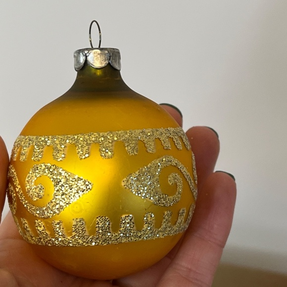 1950s Poland Bronze Mercury Glass Christmas Tree Ornaments Vintage Set of 6 - Picture 11 of 15